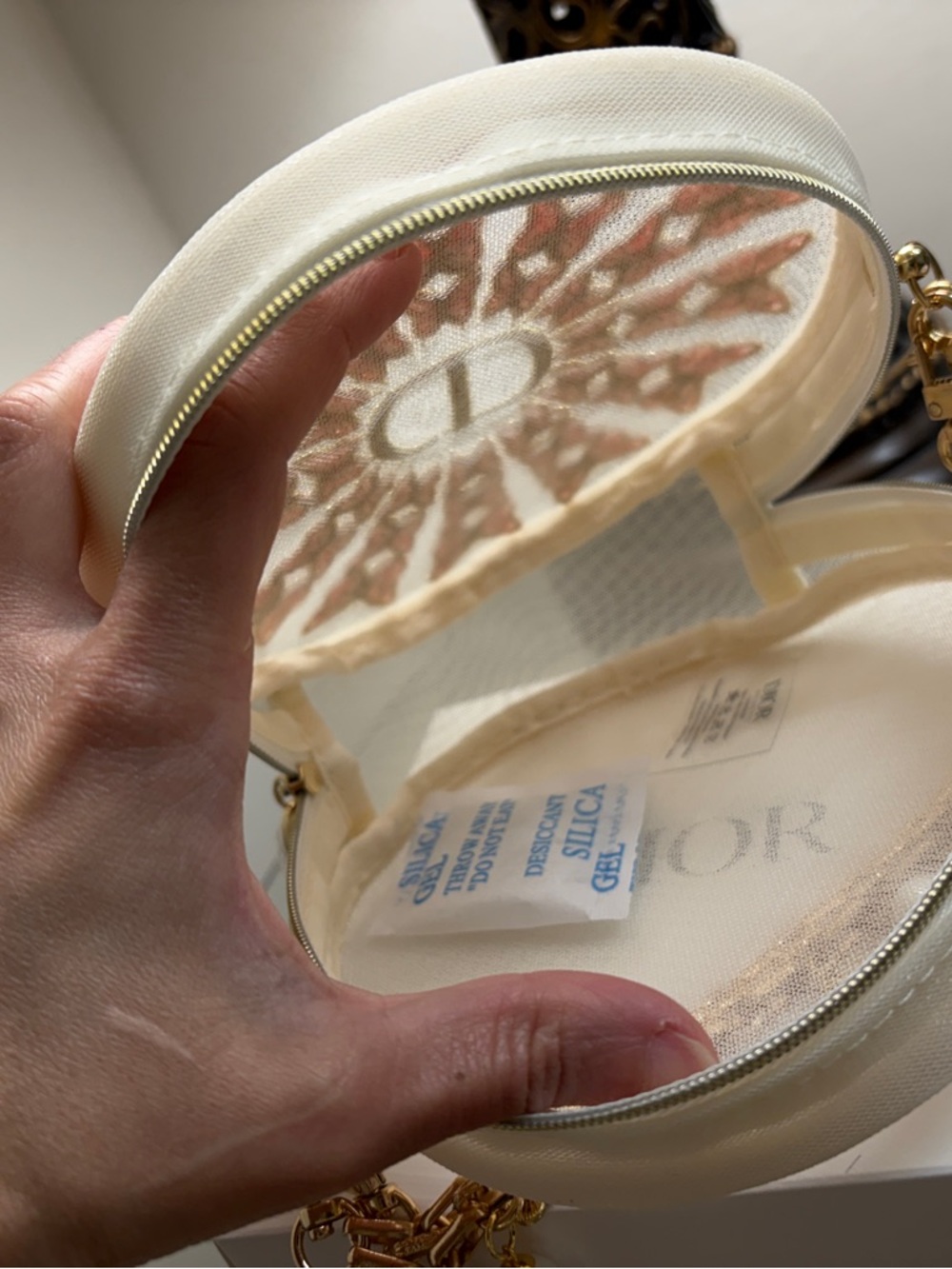 Dior - Picture 10 of 11